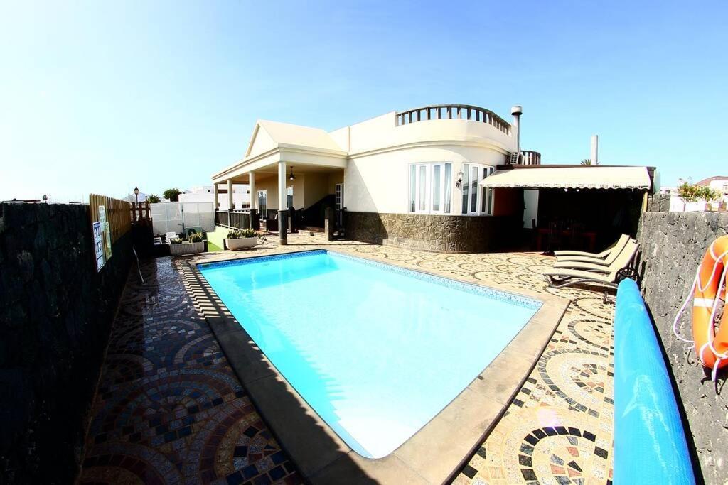 Casa Villa Portuguesa Tahiche Bagian luar foto