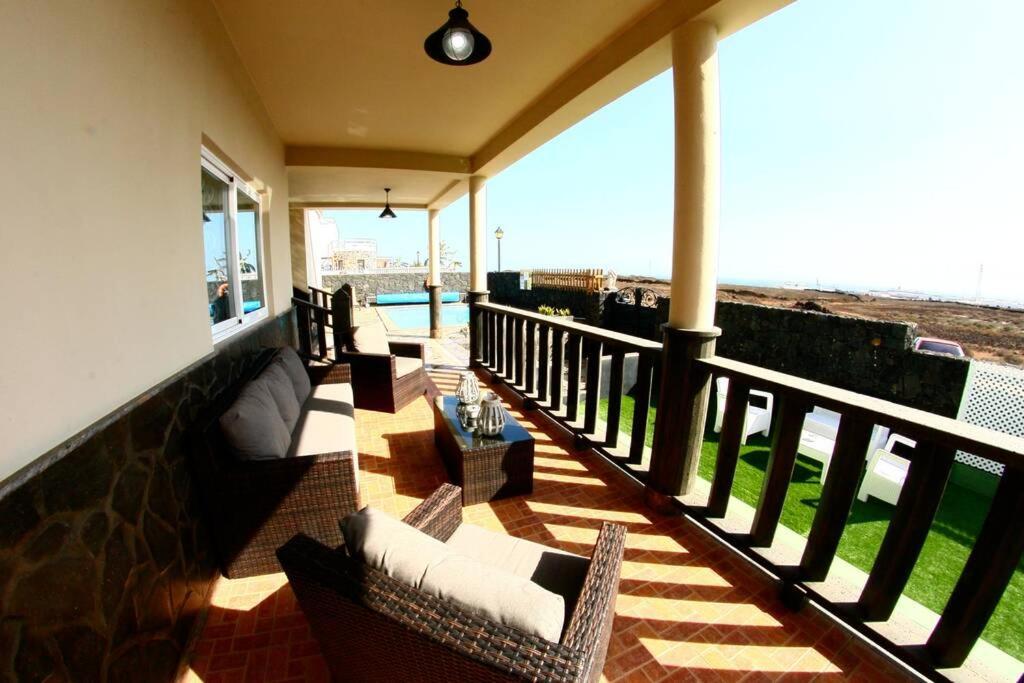 Casa Villa Portuguesa Tahiche Bagian luar foto